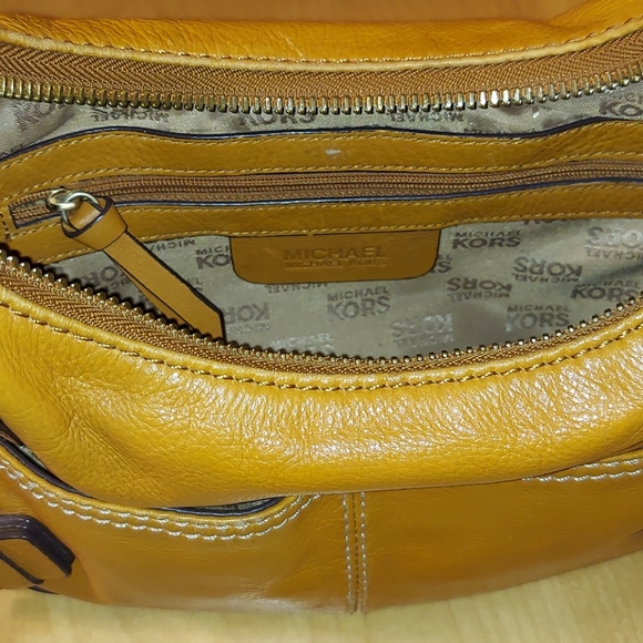 MICHAEL Michael Kors Small Cognac Brown Hobo with Buckle Details - Picture 8 of 16